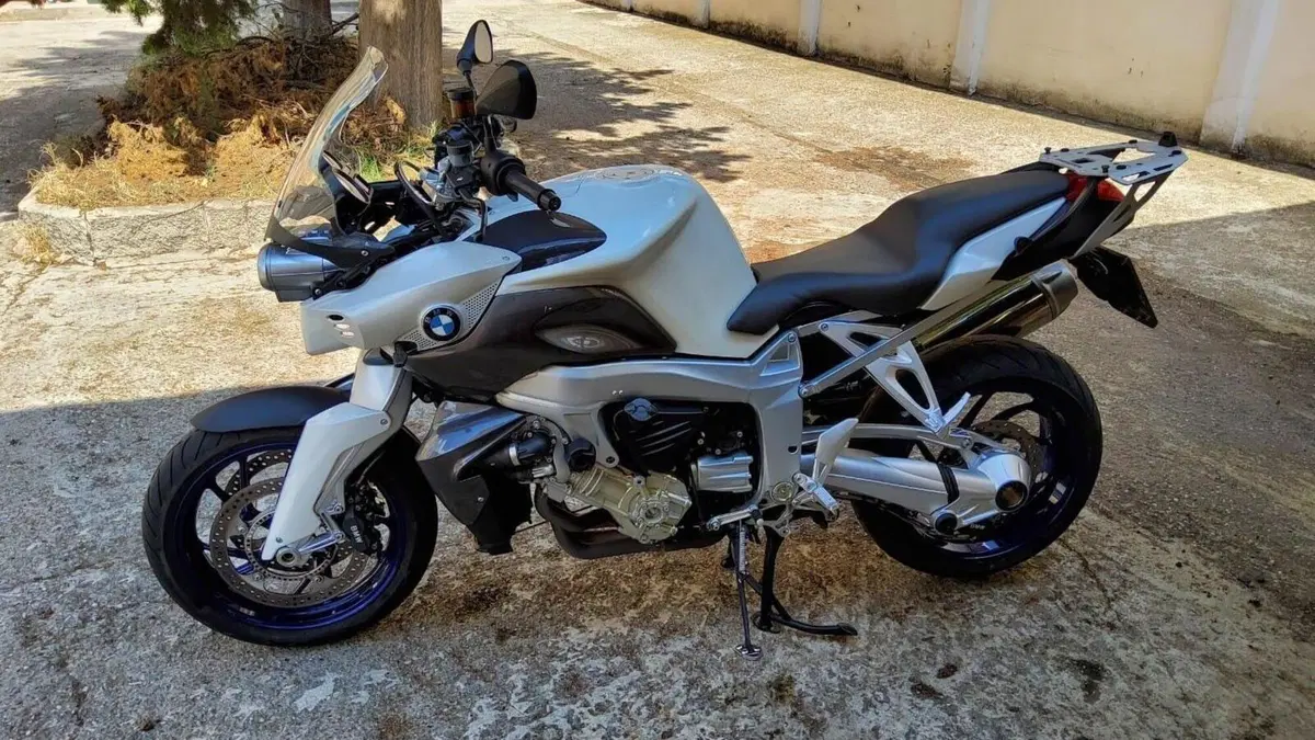 Bmw K 1200 R  (4)