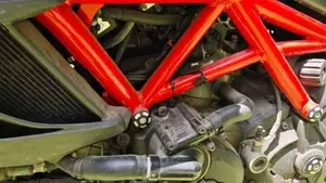 Ducati Diavel 1200 (2010 - 13)  (2)