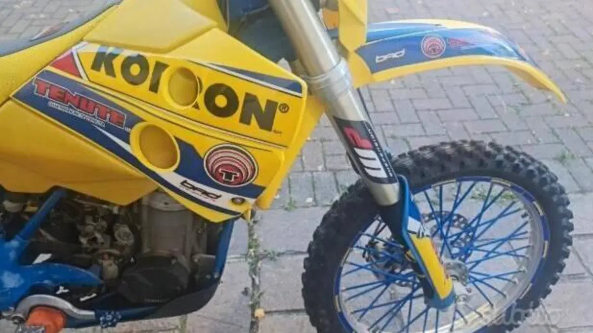 Husaberg FE 550 E  (4)
