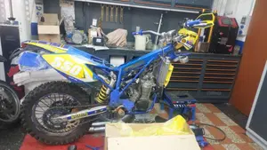 Husaberg FE 550 E  (7)