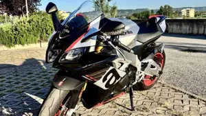 Aprilia RSV4 RR (2019 - 20)  (2)