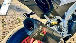 Aprilia RSV4 RR (2019 - 20)  (4)