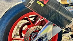 Aprilia RSV4 RR (2019 - 20)  (6)