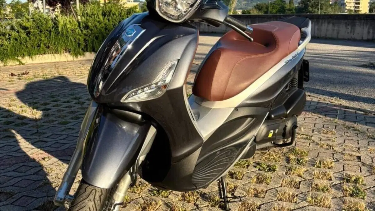 Piaggio Beverly 300 i.e. ABS-ASR (2016 - 20) 