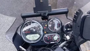 Royal Enfield Himalayan 411 (2021 - 24)  (5)