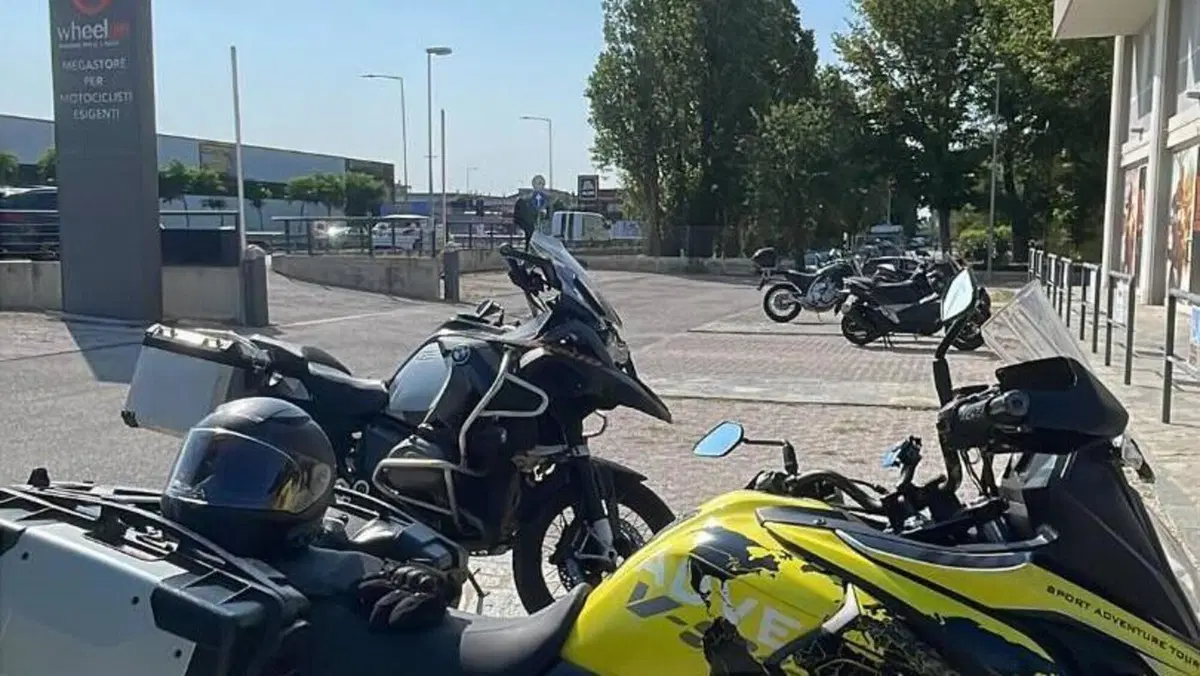 Suzuki V-Strom 650XT ABS (2017 - 20)  (4)
