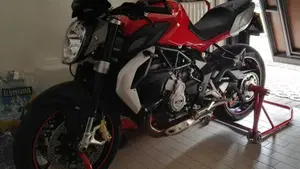 MV Agusta Brutale 675 EAS (2011 - 14)  (6)