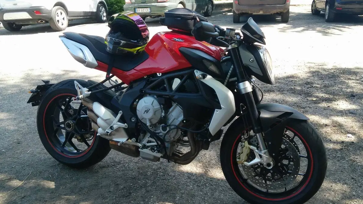 MV Agusta Brutale 675 EAS (2011 - 14)  (8)