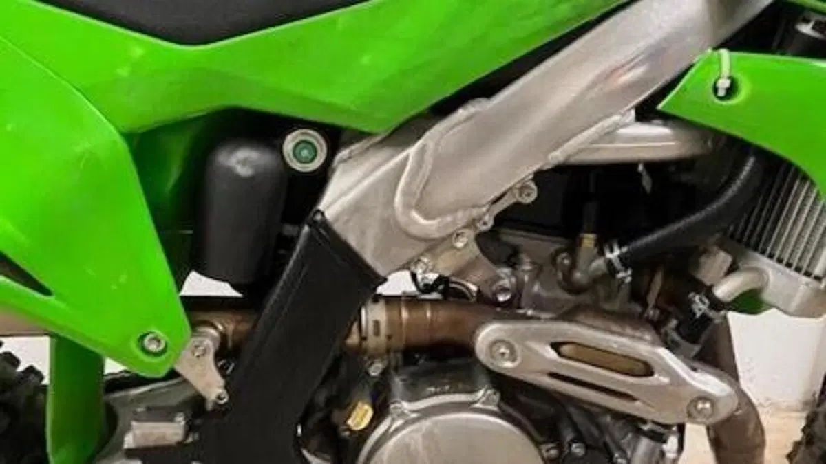 Kawasaki KX450F (2023)  (5)