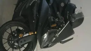 Yamaha YZF R125 (2017 - 18)  (3)
