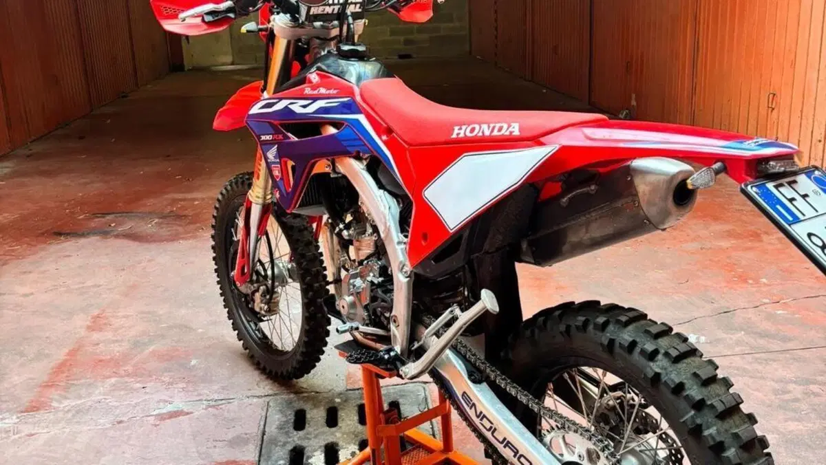 Honda CRF 300RX Enduro (2023)  (3)