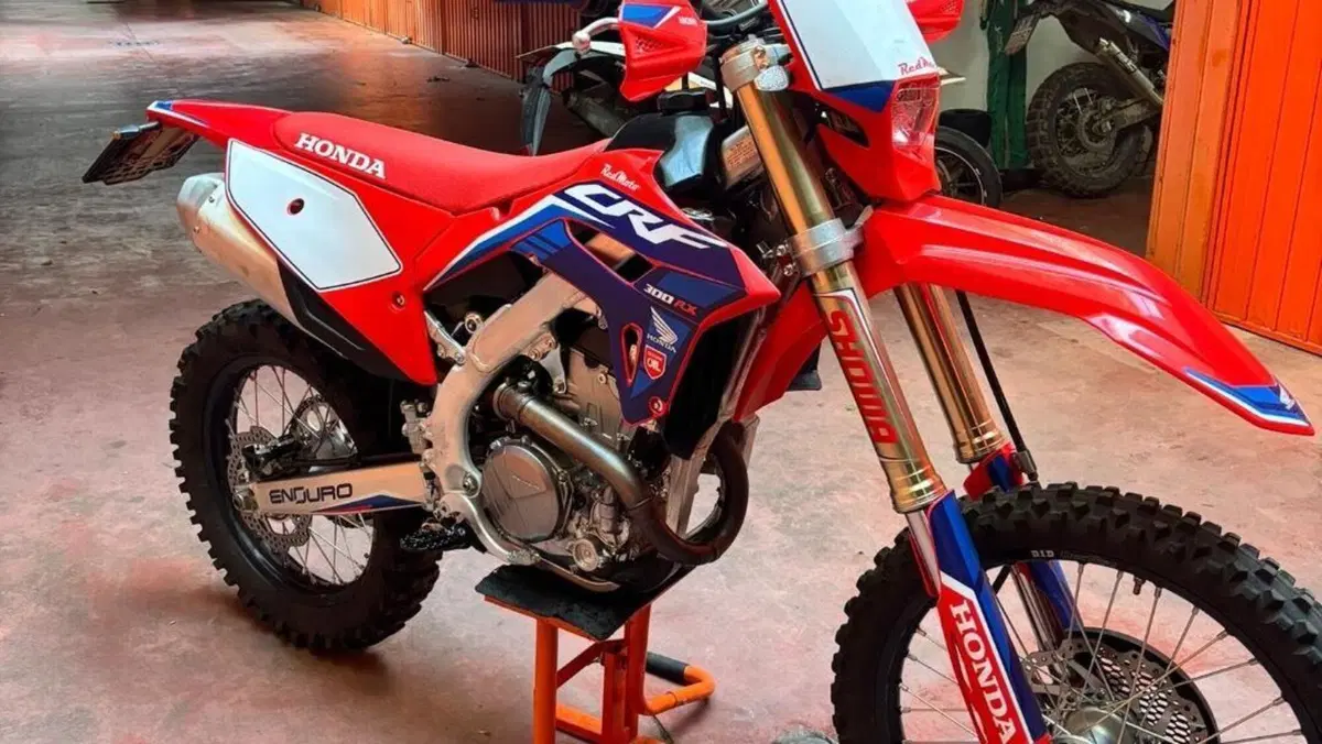 Honda CRF 300RX Enduro (2023)  (5)
