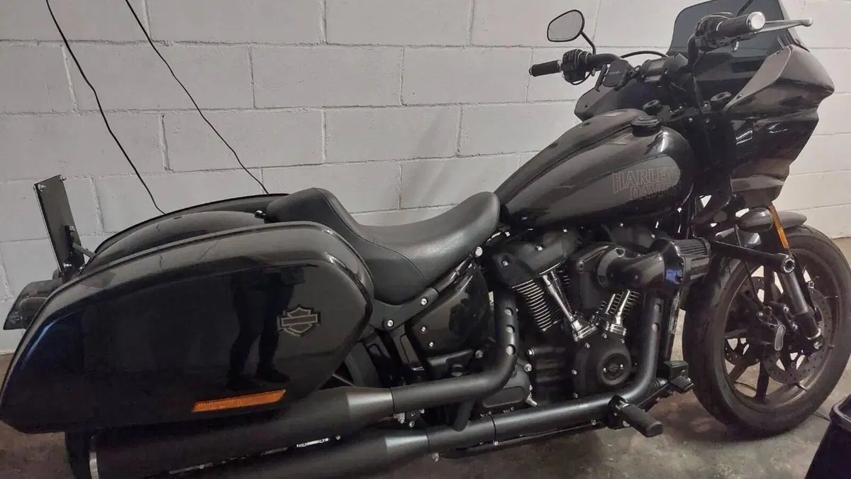 Harley-Davidson Low Rider ST (2022 - 24) 