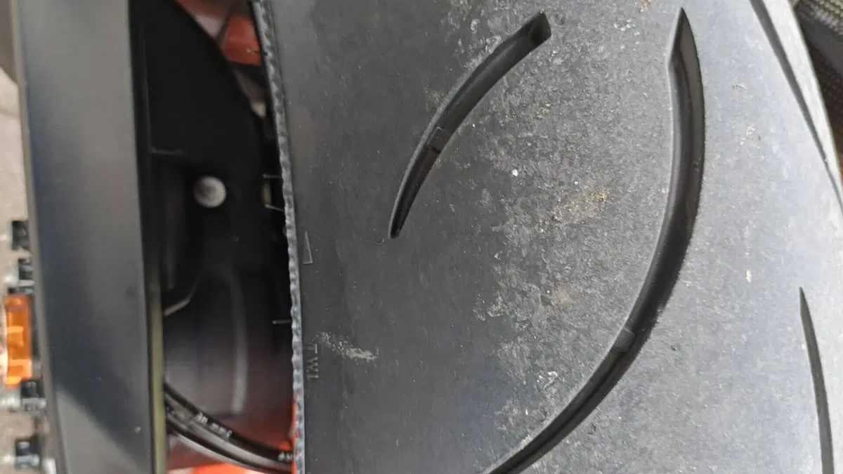 KTM 1290 Super Duke R ABS (2017 - 18)  (5)