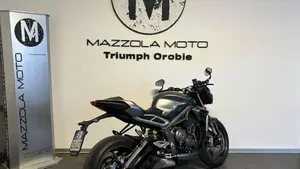 Triumph Street Triple RS (2020 - 22)  (2)