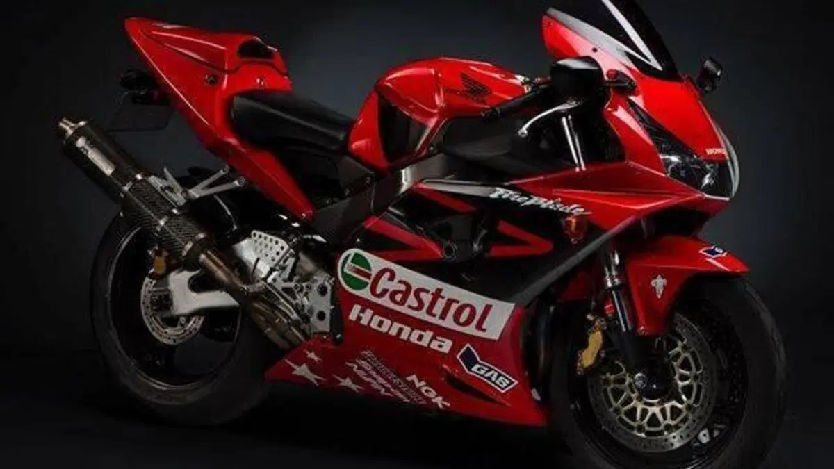 Honda CBR 900 RR Fireblade (2002 - 04) 