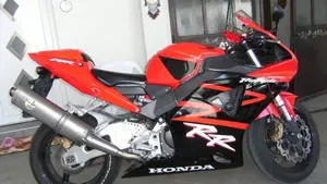 Honda CBR 900 RR Fireblade (2002 - 04)  (3)