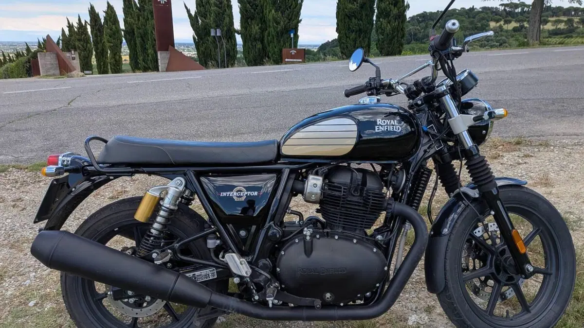 Royal Enfield Interceptor 650 (2021 - 26)  (5)