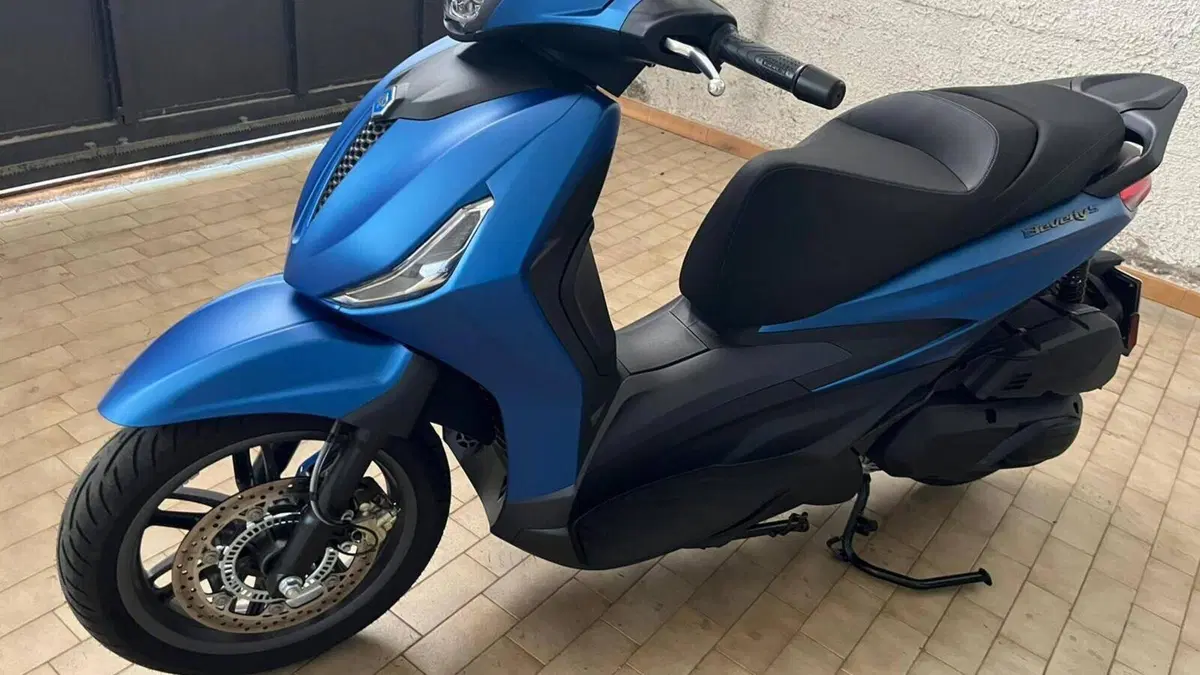 Piaggio Beverly 400 S (2025 - 26)  (4)