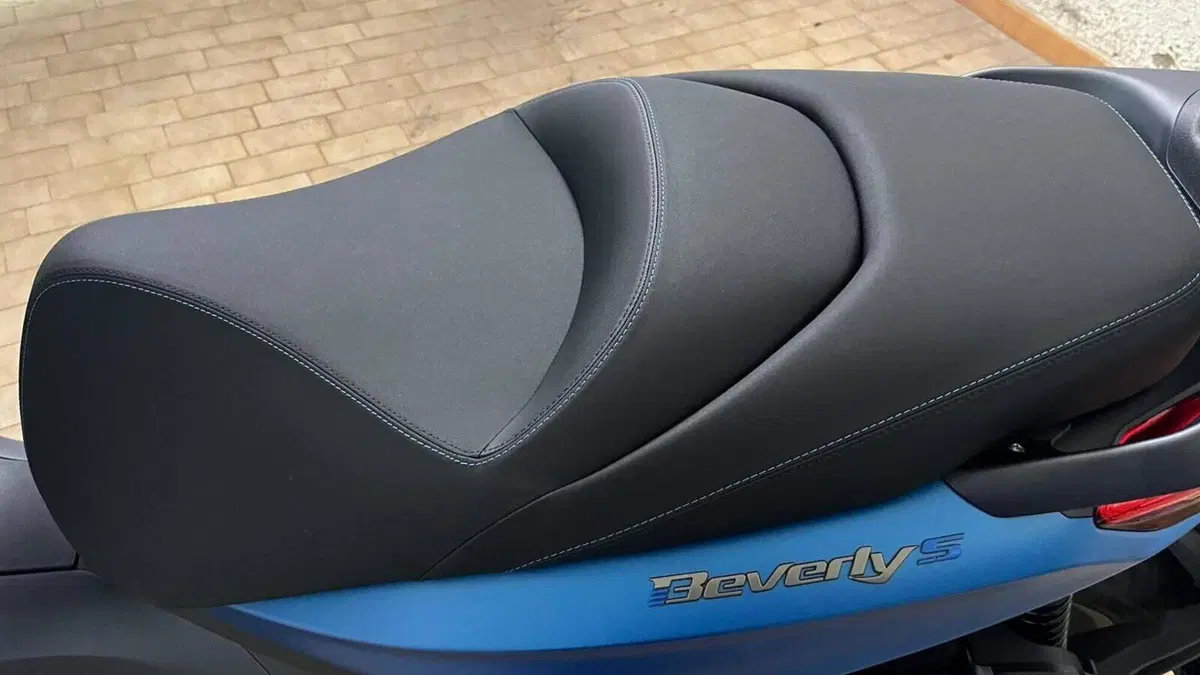 Piaggio Beverly 400 S (2025 - 26)  (5)
