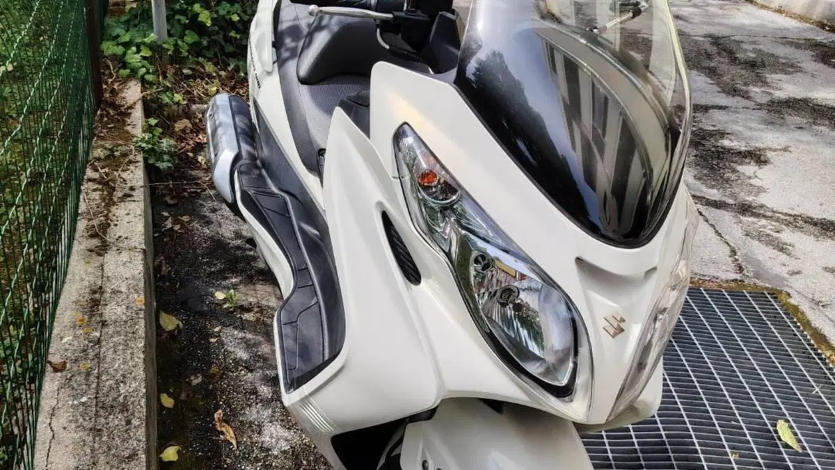 Suzuki Burgman AN 400 (2008 - 13)  (6)