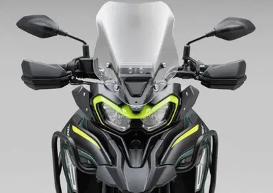 Parabrezza Originale Benelli 65503P850000 TRK 702 - Annuncio 10030511