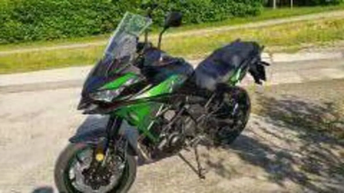 Kawasaki Versys 650 Tourer Plus (2022 - 24)  (3)