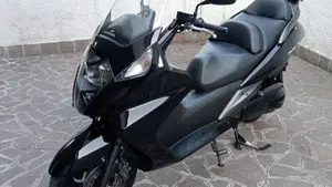 Honda Silver Wing 400 (2006 - 09)  (2)