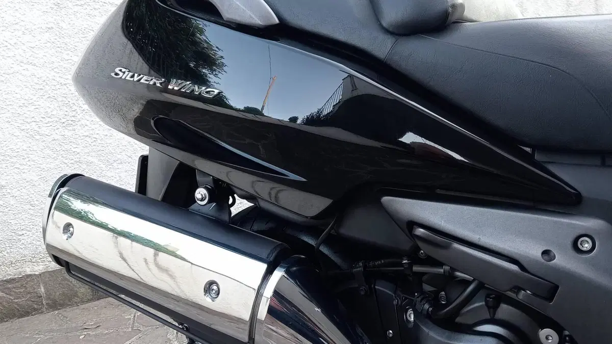 Honda Silver Wing 400 (2006 - 09)  (5)