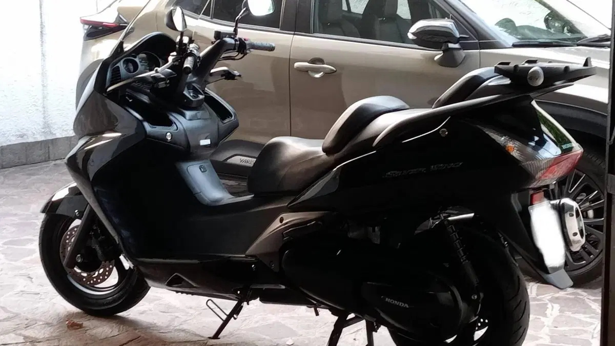 Honda Silver Wing 400 (2006 - 09)  (7)