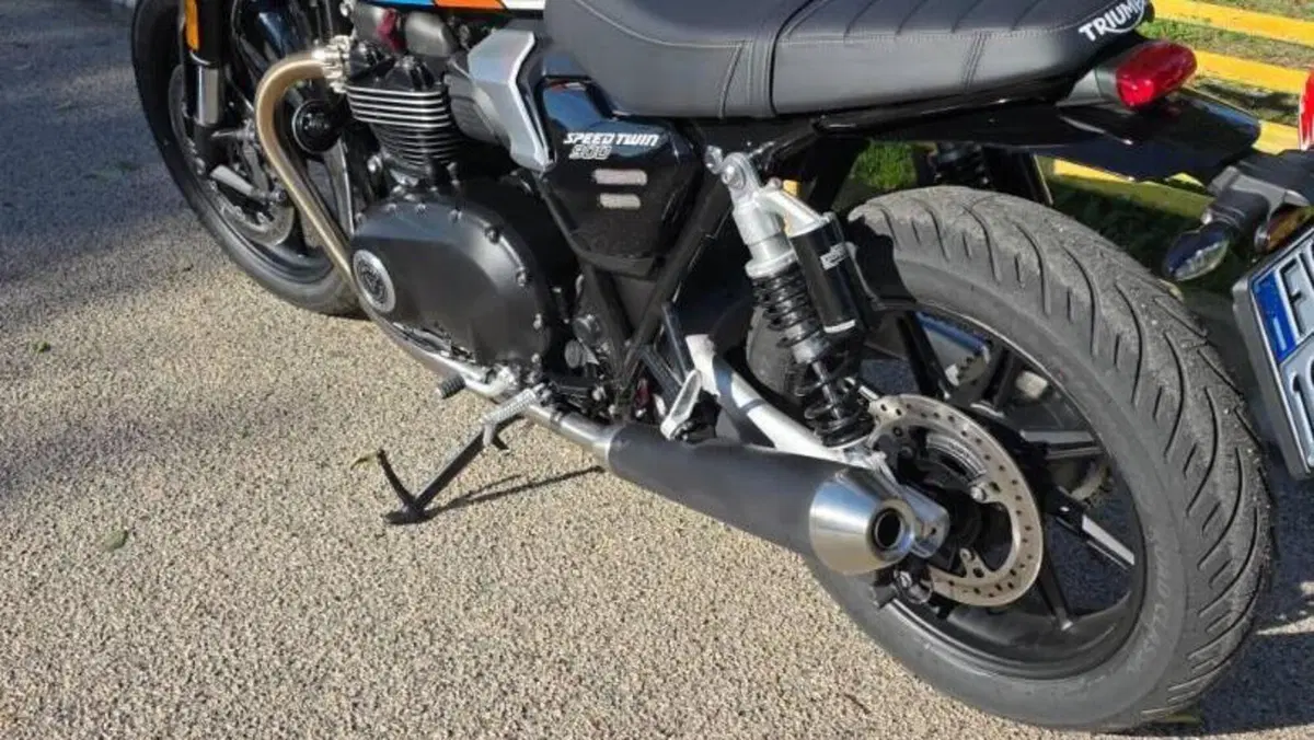 Triumph Speed Twin 900 (2025 - 26)  (3)
