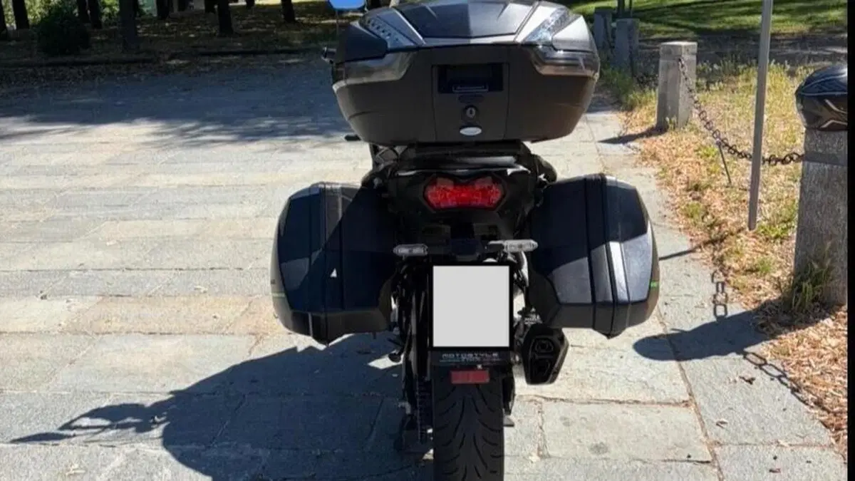 Kawasaki Versys 1100 SE Grand Tourer (2025 - 26)  (5)