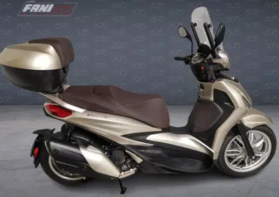 Piaggio Beverly 400 ABS-ASR (2021 - 24) - Annuncio 10030640