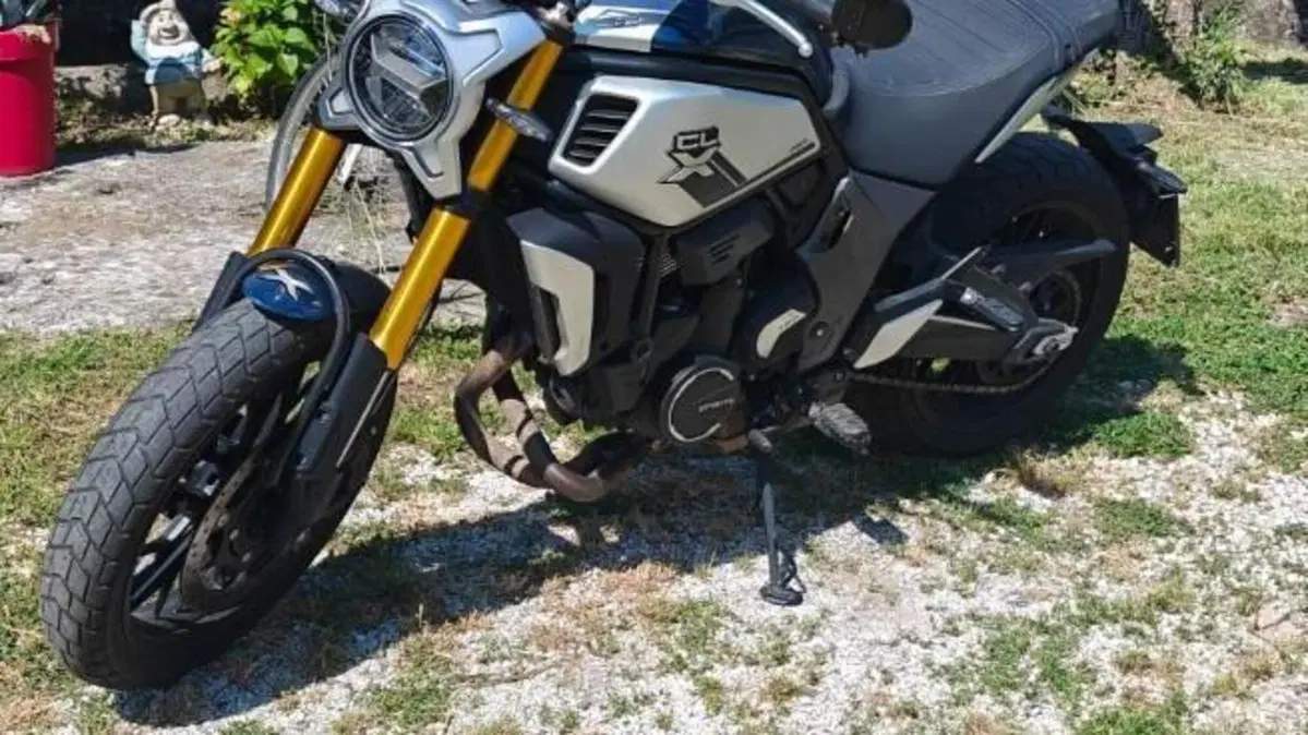 CFMOTO 700CL-X Heritage (2021 - 26) 