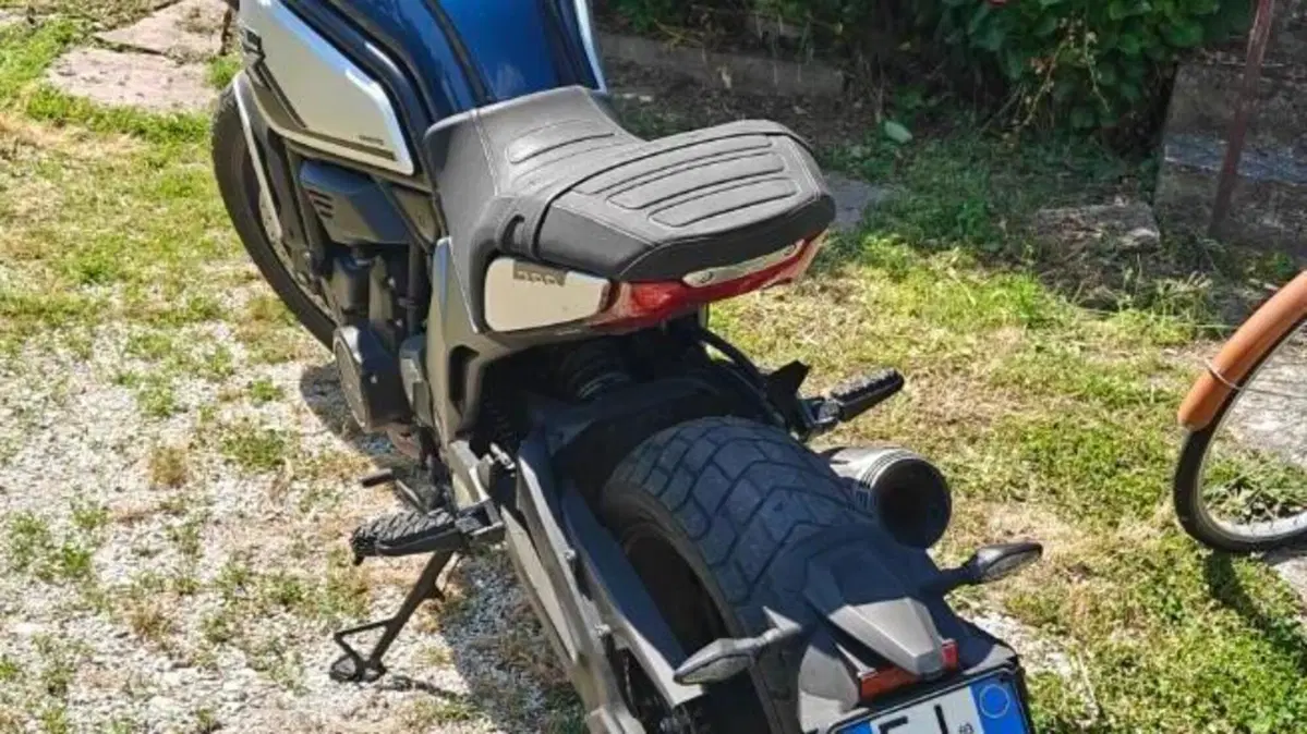 CFMOTO 700CL-X Heritage (2021 - 26)  (4)
