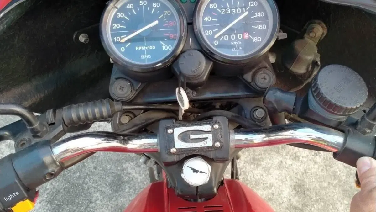 Moto Guzzi   (5)