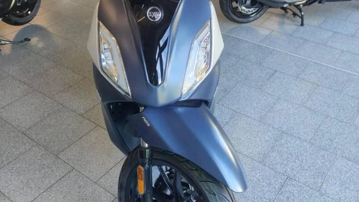 Sym Symphony 200 ST (2025 - 26)  (2)