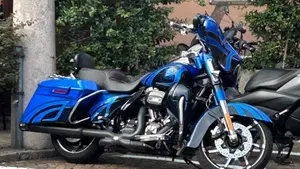 Harley-Davidson 1800 Street Glide (2012 - 13) - FLSTSE 