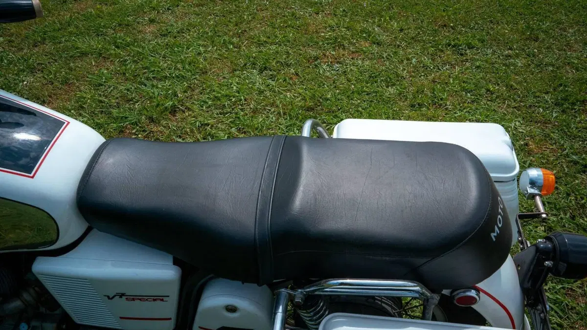 Moto Guzzi   (7)