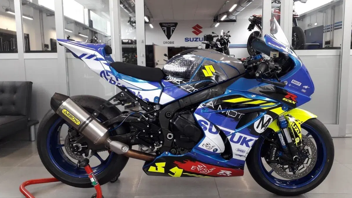 Suzuki GSX-R1000R (2017 - 18)  (2)