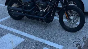 Harley-Davidson Street Bob 114 (2021 - 24)  (3)
