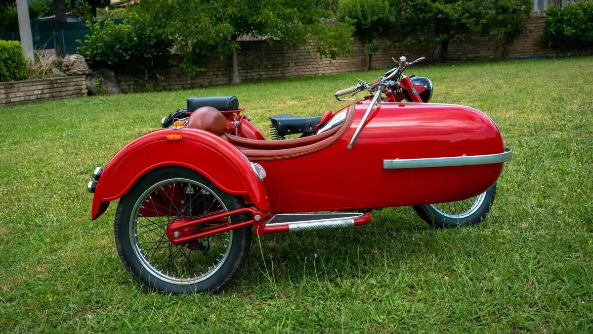 Moto Guzzi   (4)