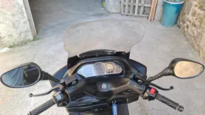 Yamaha Majesty 250 (1999 - 06)  (3)