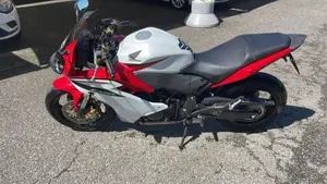 Honda CBR 600 F (2011 - 13)  (5)