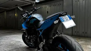 Suzuki GSX-8S (2023 - 24)  (4)