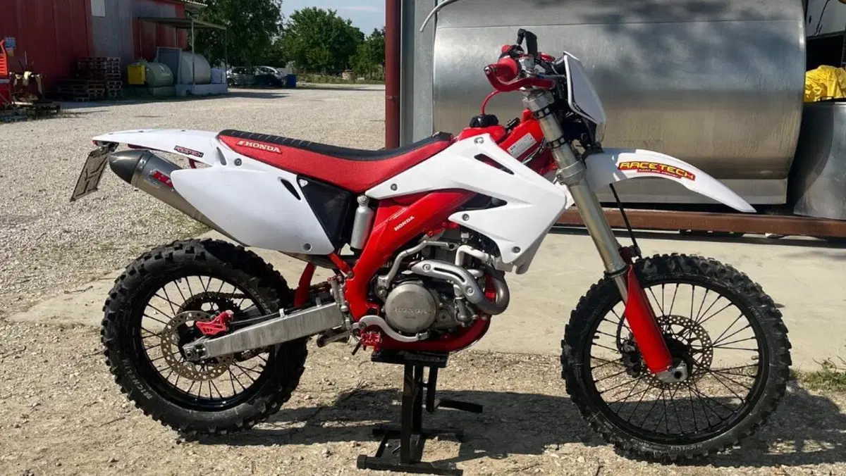 Honda CRF 450R (2001 - 02) 