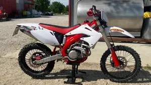 Honda CRF 450R (2001 - 02) 