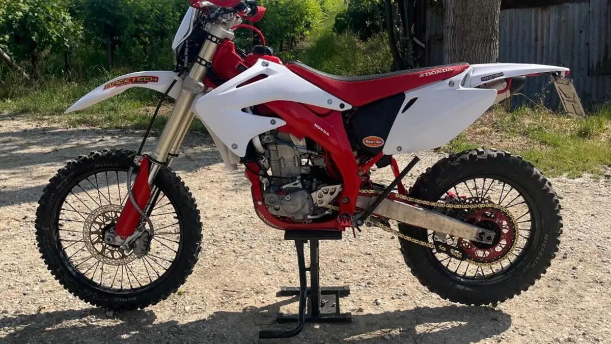 Honda CRF 450R (2001 - 02)  (2)