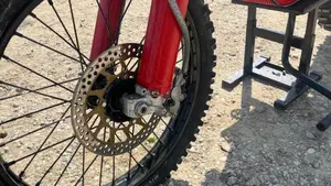 Honda CRF 450R (2001 - 02)  (3)