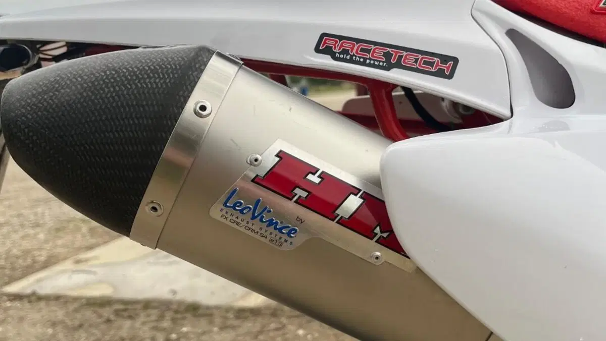 Honda CRF 450R (2001 - 02)  (9)